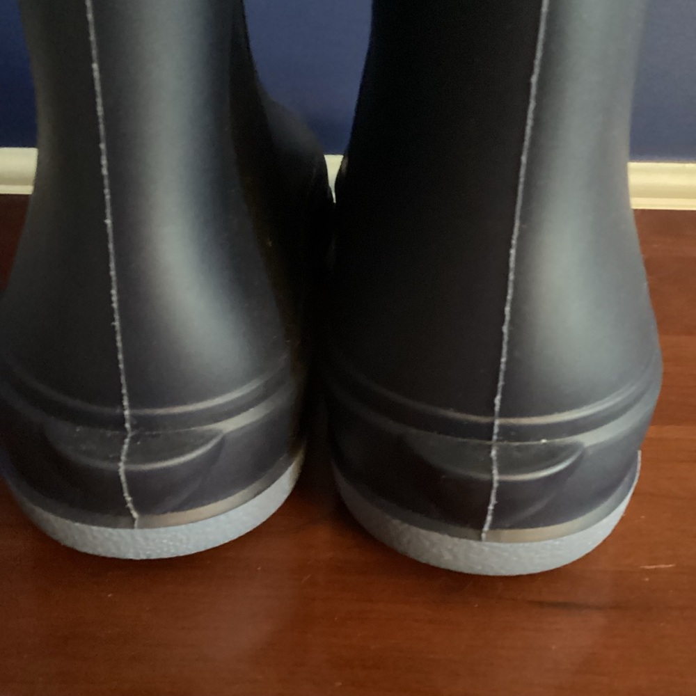 Cat & Jack Children’s Boots - Picture 7 of 7